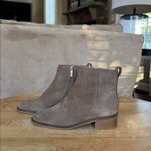 Aquatalia Suede Leather Booties Size 8